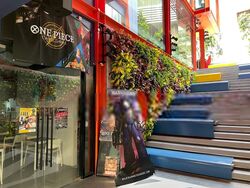 Pomo (D7), Retail #453932471